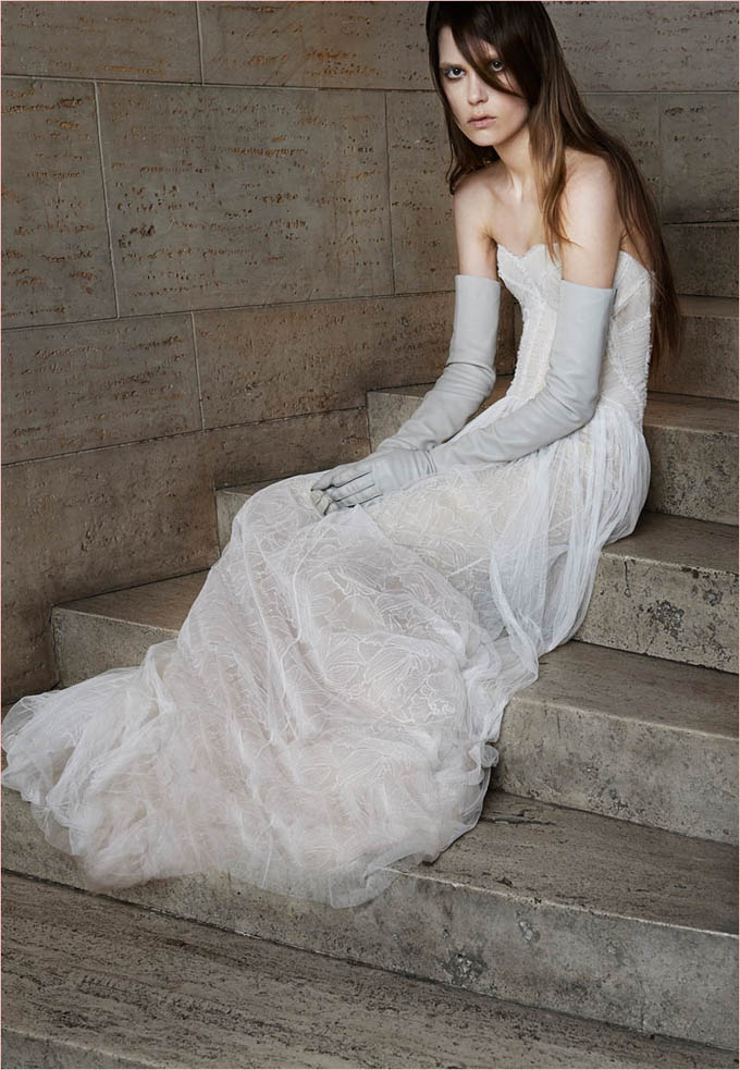 vera-wang-bridal-spring-2015-dresses5.jpg
