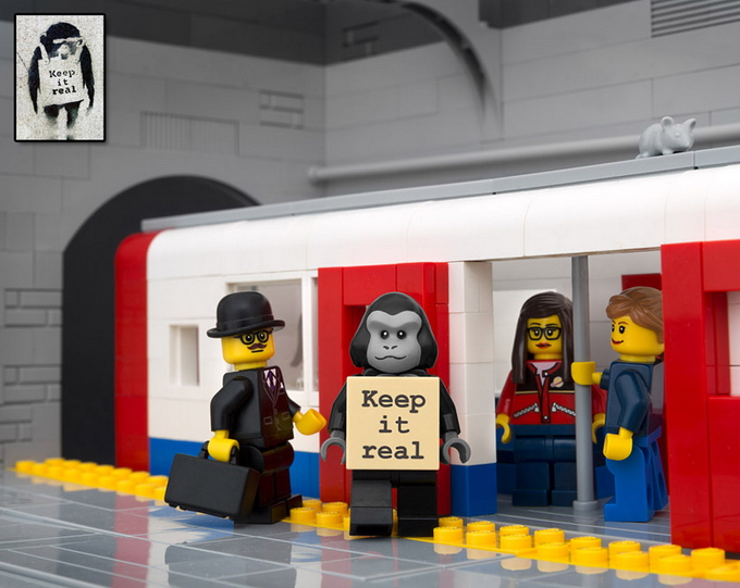 BanksyinLEGO07.jpg