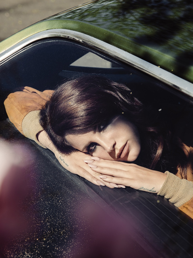 lana-del-rey-2014-photo-shoot3.jpg