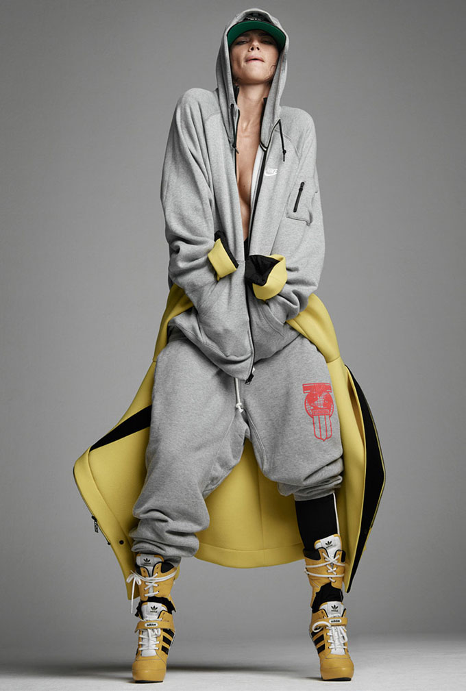 Adriana-Lima-Vogue-Italia-Steven-Meisel-07.jpg