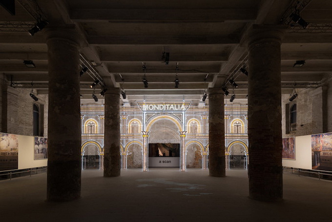 Инсталляция Swarovski х Rem Koolhaas