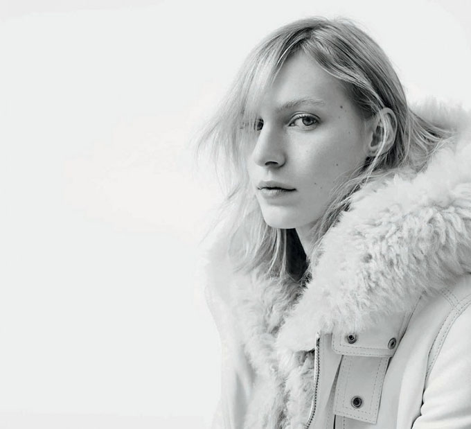 Julia-Nobis-for-Diesel-Black-Gold-02-750x683.jpg