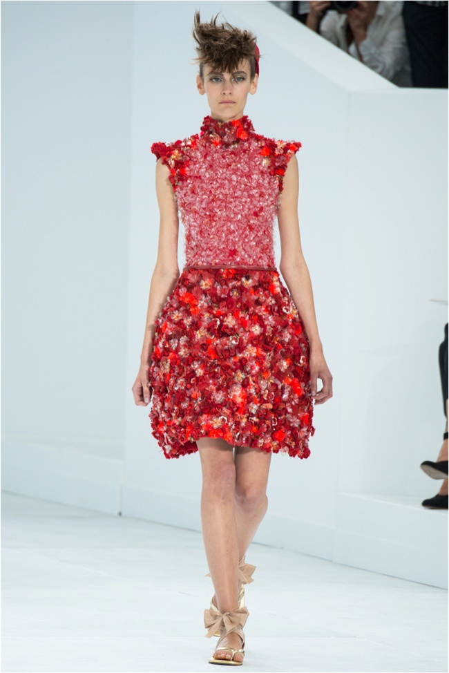chanel-haute-couture-2014-fall-show23.jpg