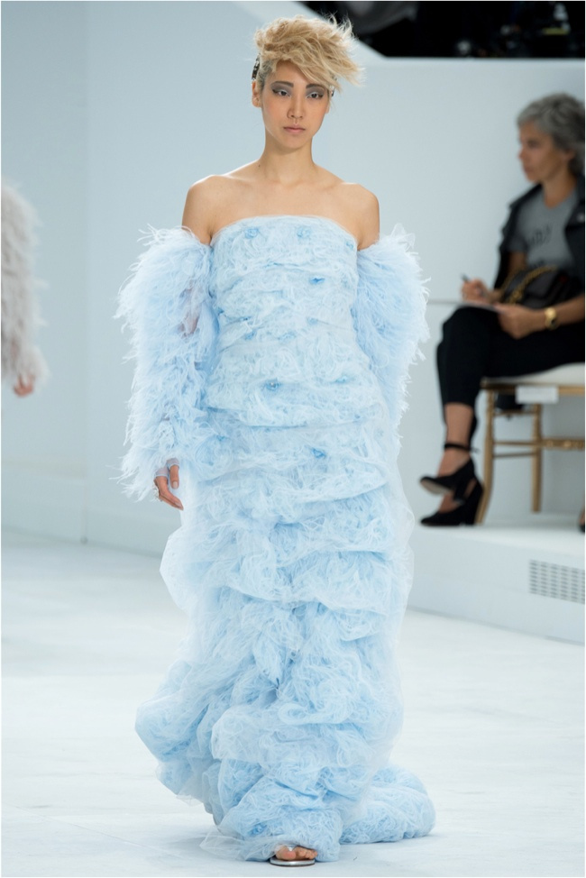 chanel-haute-couture-2014-fall-show35.jpg