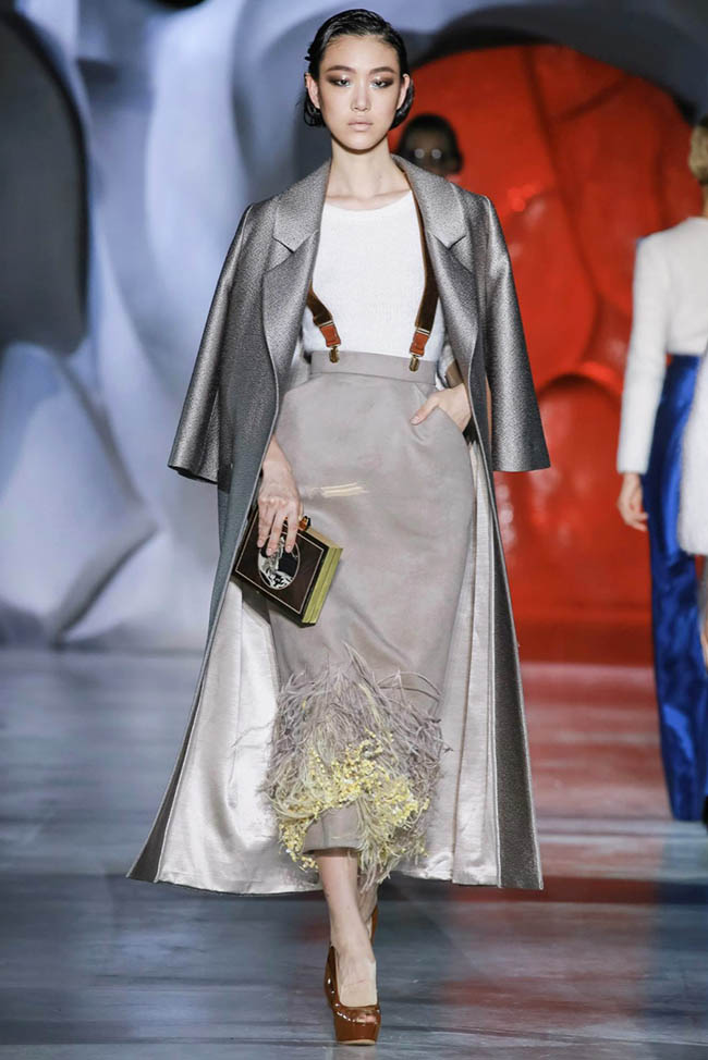 ulyana-sergeenko-2014-fall-haute-couture-show24.jpg