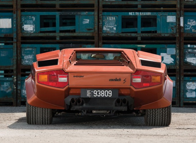 Original-1979-Lamborghini-Countach-for-Sale-640x_08.jpg