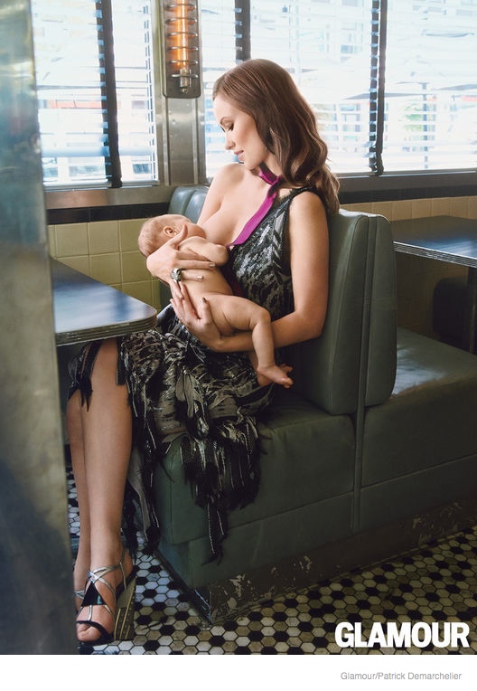 olivia-wilde-glamour-breastfeeding-images-03.jpg