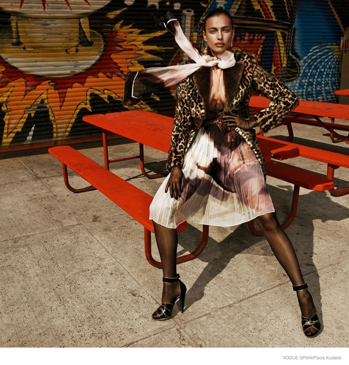 irina-shayk-animal-print-fashion03.jpg