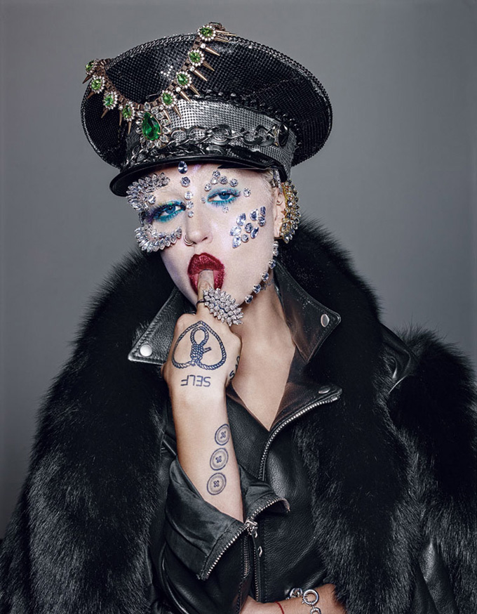 Brooke-Candy-Paper-Magazine-Richard-Burbridge-02.jpg