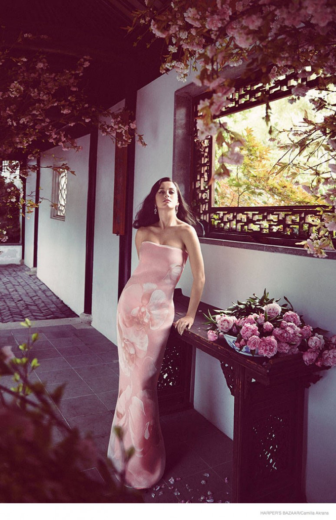 katy-perry-harpers-bazaar-2014-shoot05-774x1200.jpg