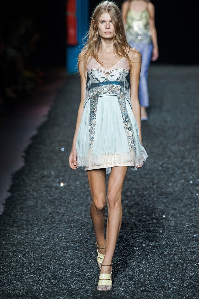 mary-katrantzou-2015-spring-summer-runway-show015.jpg