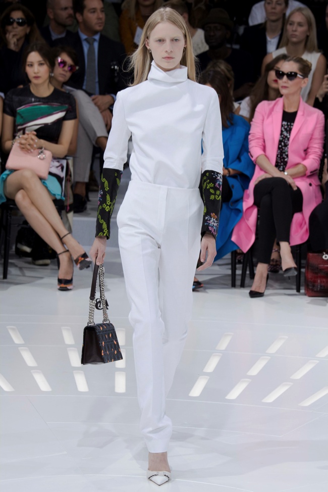 dior-2015-spring-summer-runway03.jpg