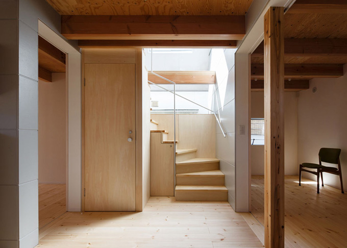 HouseAA-by-Moca-Architects_archiscene_784_3.jpg