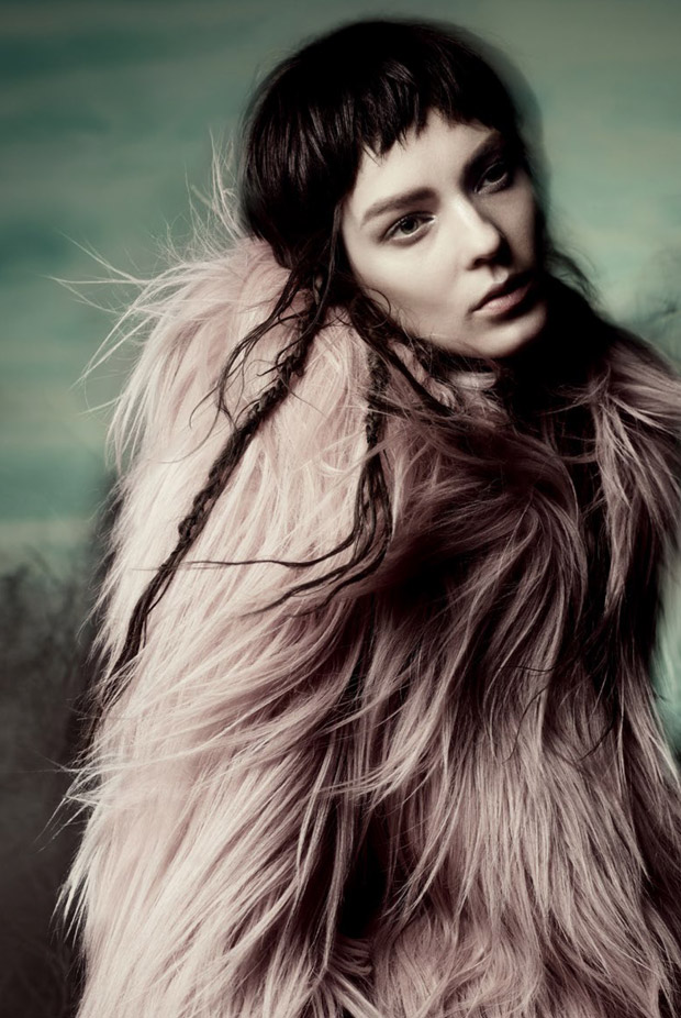 Kati-Nescher-Vogue-Italia-Solve-Sundsbo-06.jpg