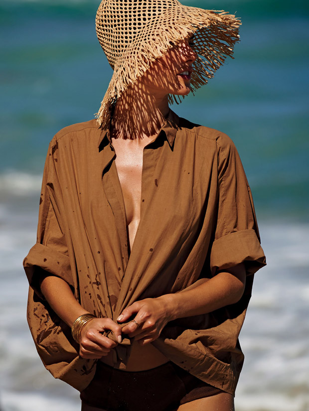Alessandra-Ambrosio-Glamour-USA-Gilles-Bensimon-01.jpg