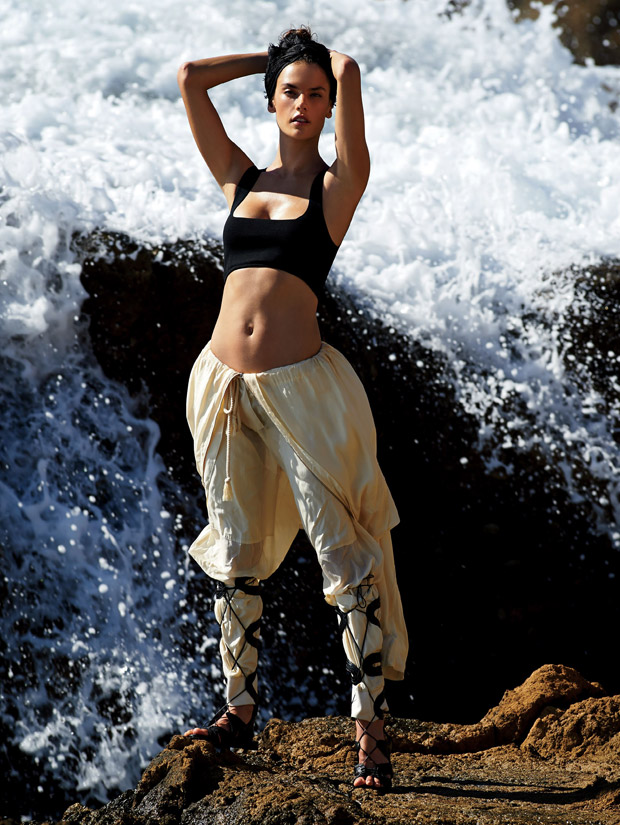 Alessandra-Ambrosio-Glamour-USA-Gilles-Bensimon-02.jpg