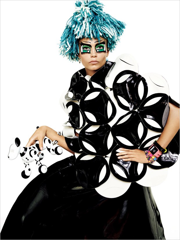 Наташа Поли в Vogue Japan