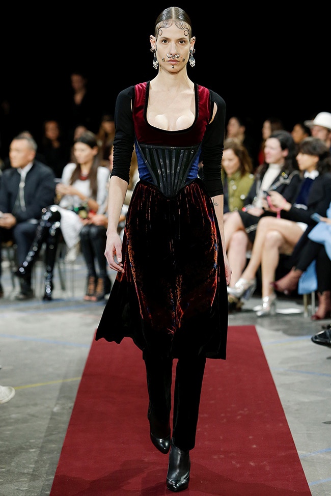 givenchy-fall-winter-2015-runway08.jpg