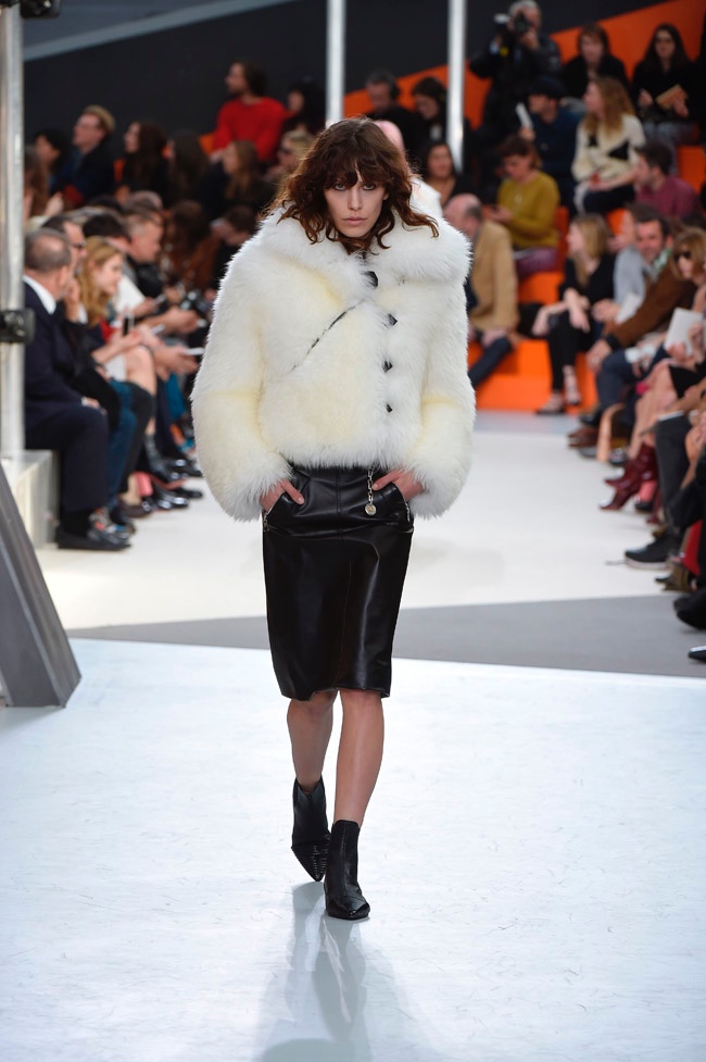 louis-vuitton-fall-winter-2015-runway02.jpg