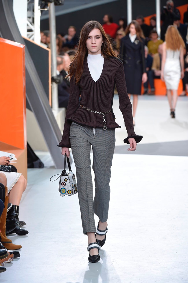 louis-vuitton-fall-winter-2015-runway15.jpg