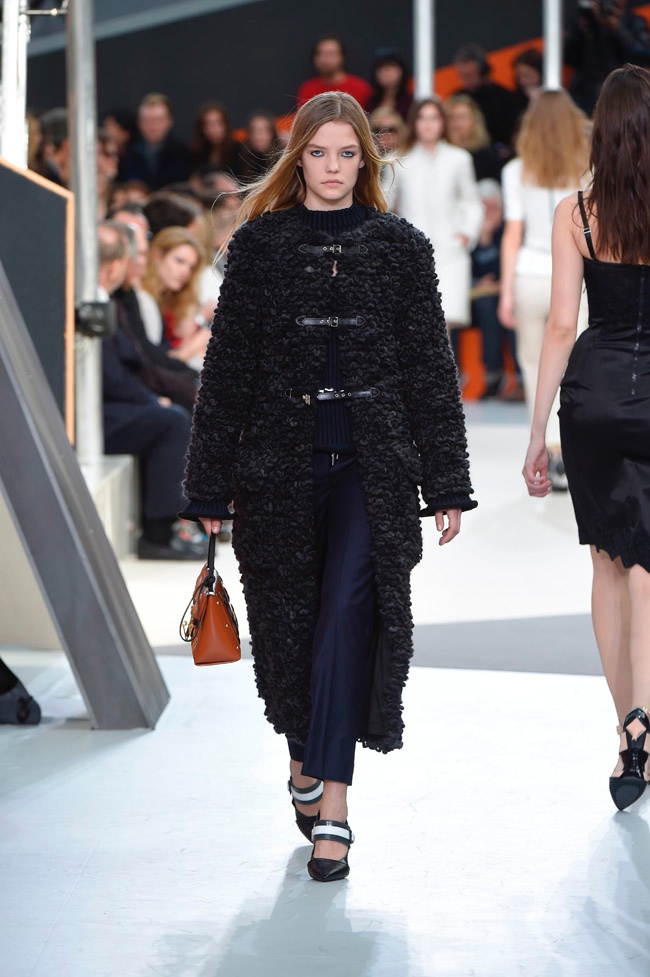 louis-vuitton-fall-winter-2015-runway17.jpg