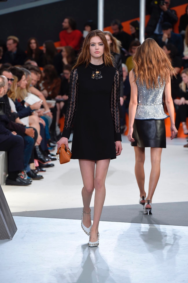 louis-vuitton-fall-winter-2015-runway38.jpg