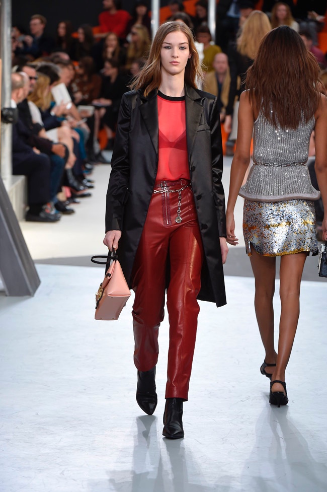 louis-vuitton-fall-winter-2015-runway39.jpg