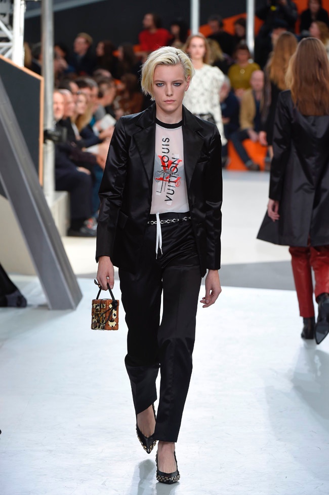 louis-vuitton-fall-winter-2015-runway45.jpg