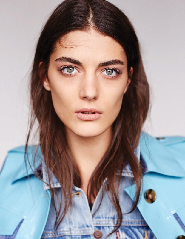 Katryn-Kruger-LOfficiel-Mexico-Rokas-Darulis-11-620x798.jpg