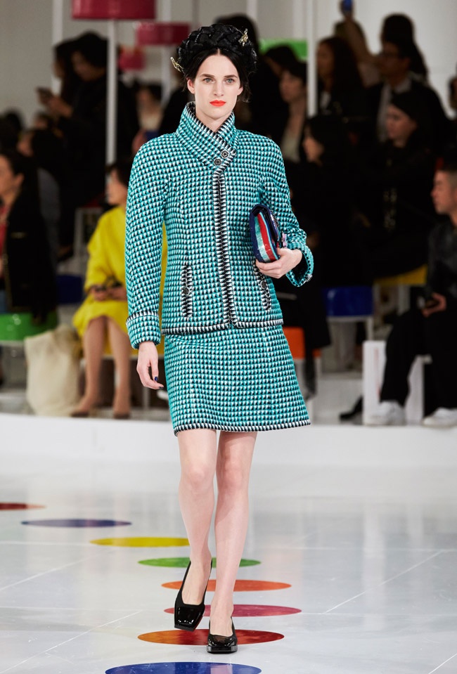 chanel-cruise-2016-collection12.jpg