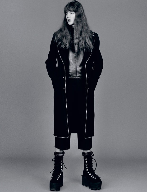 Freja-Beha-iD-Magazine-Alasdair-McLellan-09-620x810.jpg