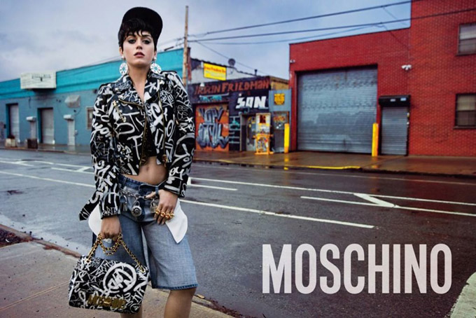 Katy-Perry-Moschino-2015-Photos04.jpg