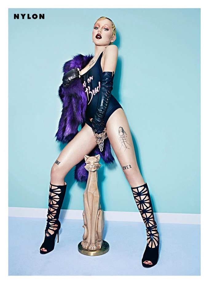 Brooke-Candy-Photo-Shoot06-800x1444.jpg