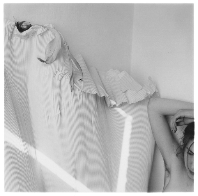 Francesca Woodman15.jpg