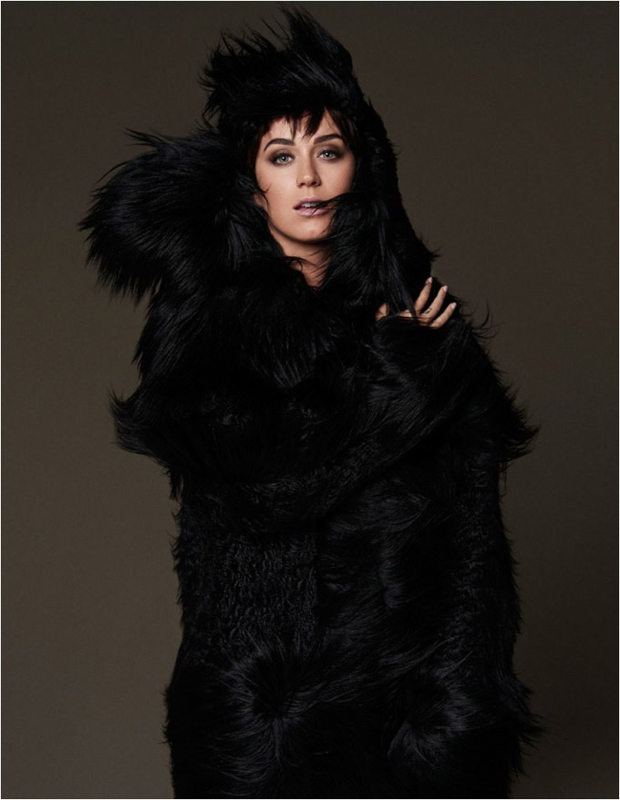 KatyPerryFashionVogue03-800x1444.jpg