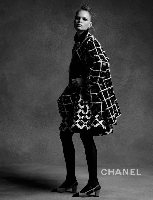 Chanel-Fall-Winter-2015-Karl-Lagerfeld-02-620x810.jpg