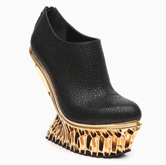 united-nude-francis-bitonti-studio-3d-systems-mutatio-3d-printed-gold-designboom-06.jpg