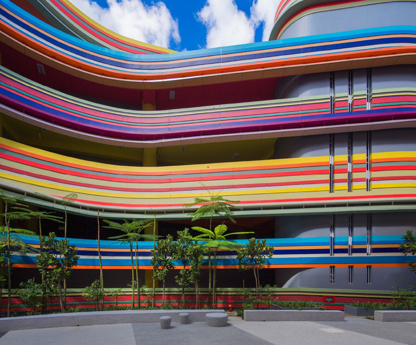 Школа-радуга в Сингапуре от австралийской студии. ФОТО