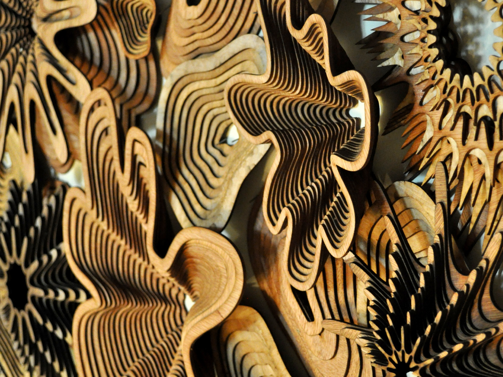 Слоенные коралловые рифы от мастера из Калифорнии. ФОТО