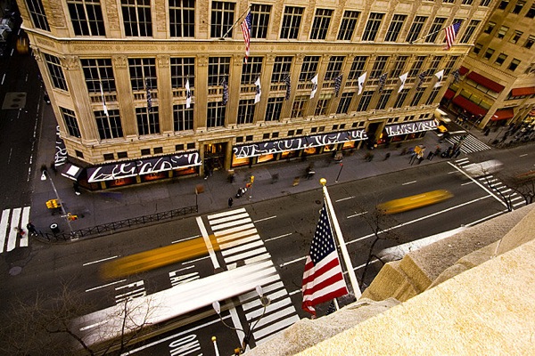 http://www.etoday.ru/uploads/2010/01/18/new_york_manhattan_fifth_avenue.jpg